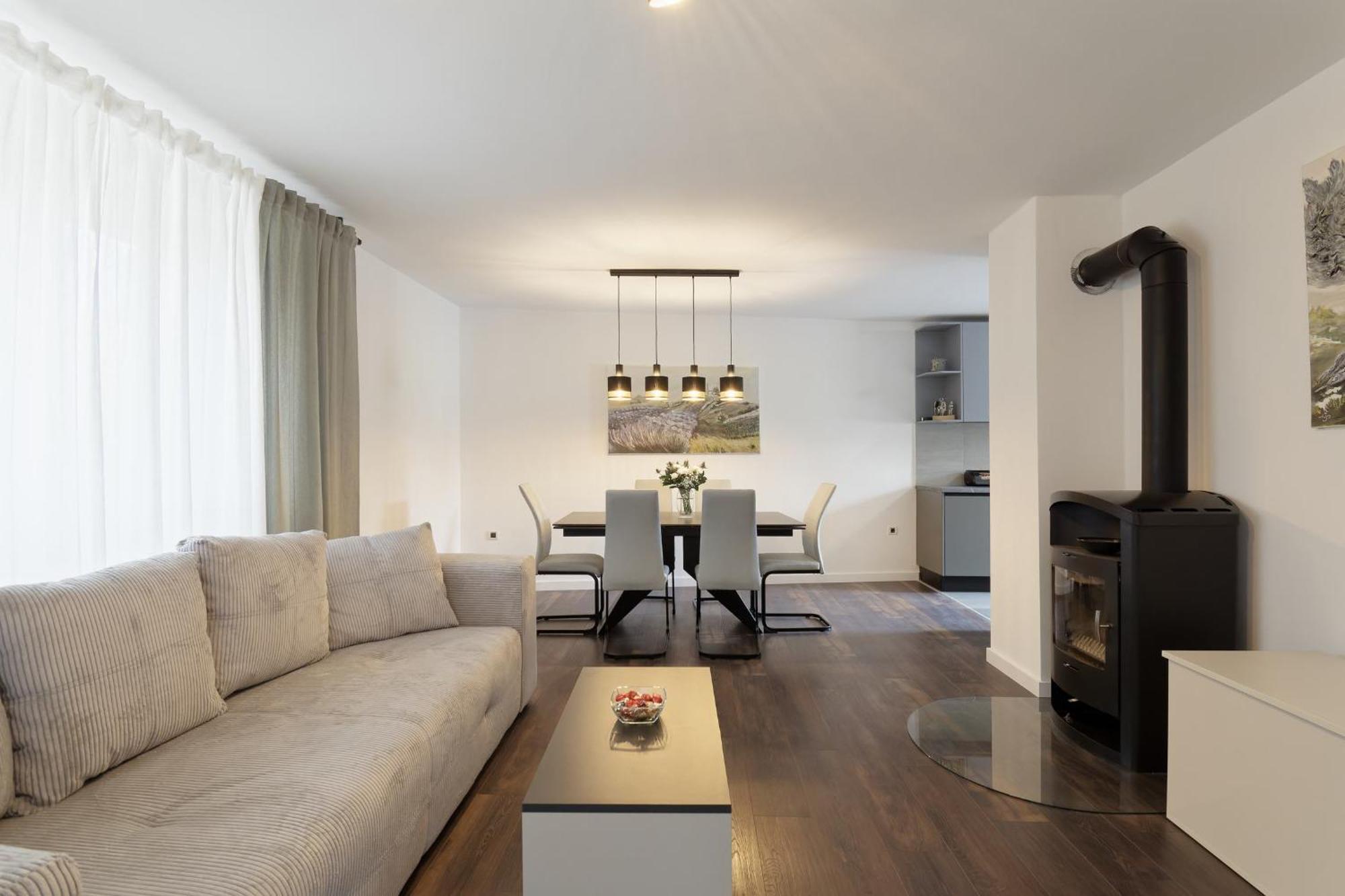Apartment Larissa By Rent Istria Višnjan Eksteriør billede